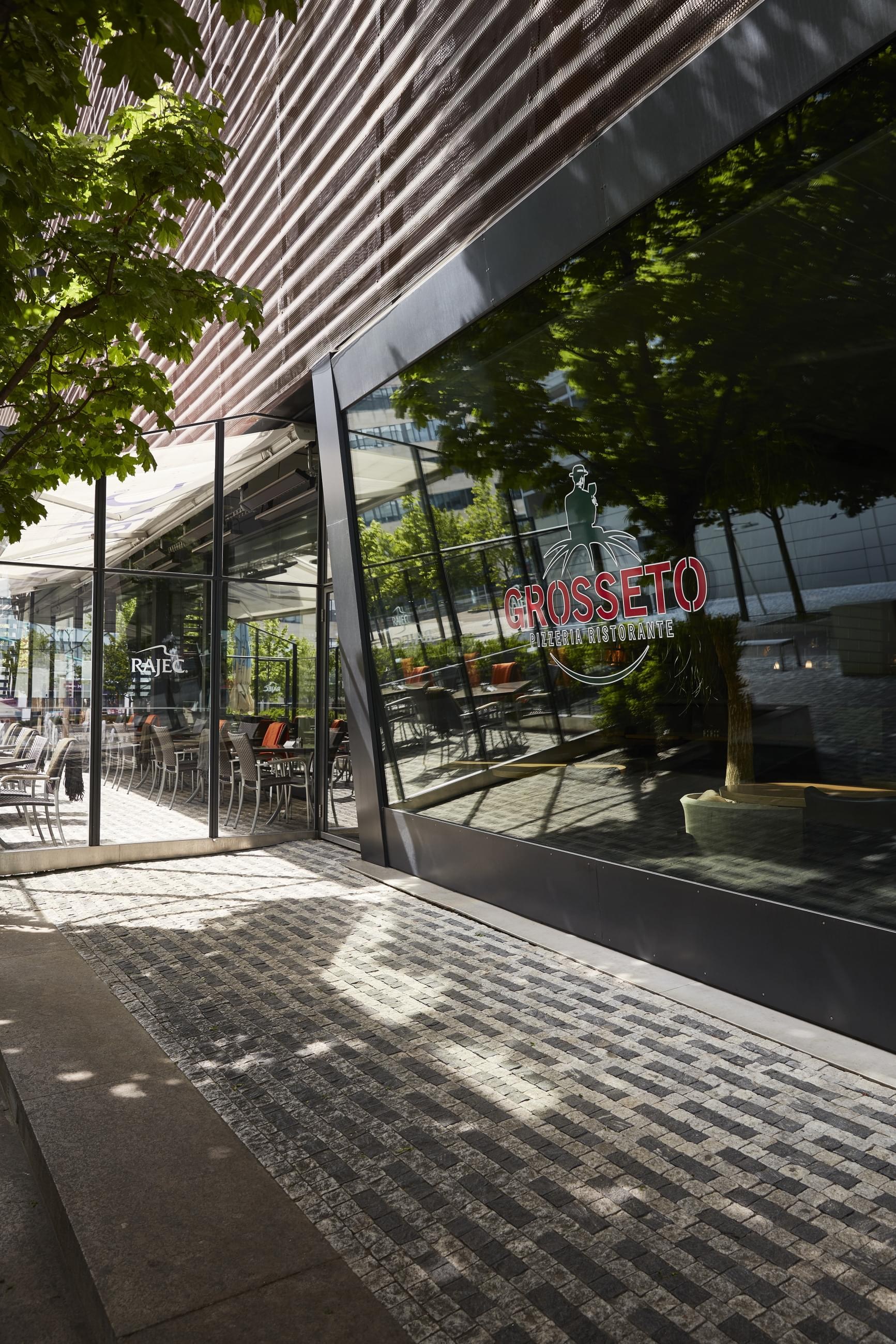 Brumlovka italská pizzerie a restaurace